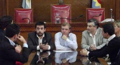 Maraude y Retamoza encabezaron distinci�n a j�venes italianos en el HCD