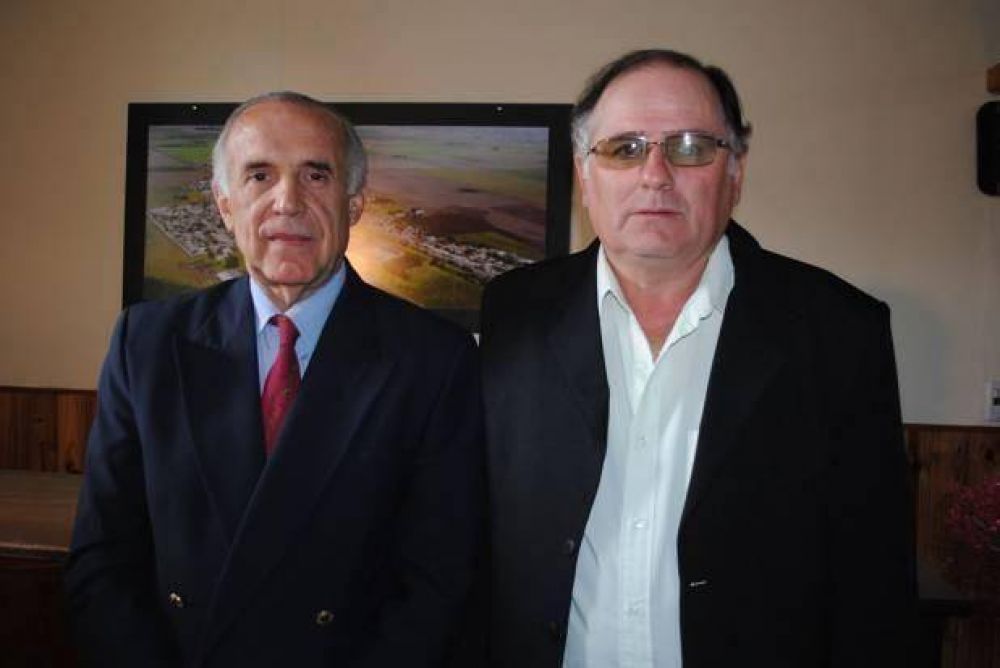 El Intendente presidi� los actos de asunci�n en las delegaciones