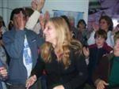 MEDICI SE IMPUSO EN EL RECUENTO