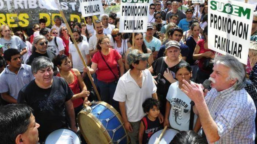 Municipalidad de C�rdoba: recorte de extras y control de presentismo