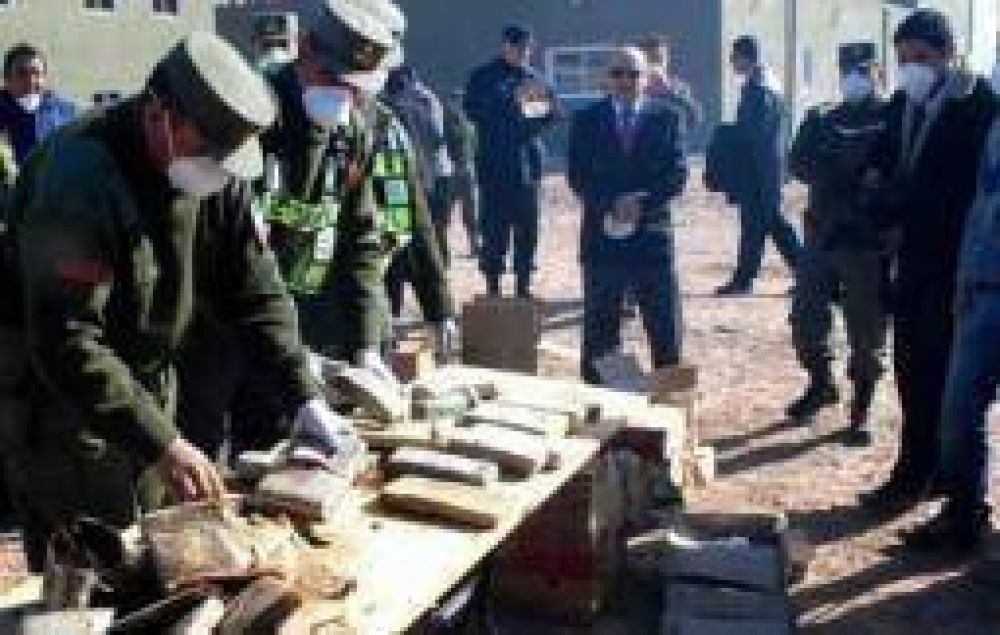 La justicia federal inciner� m�s de 120 kilos de estupefacientes