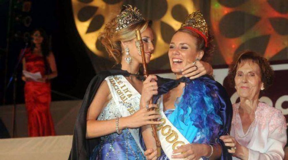 Godoy Cruz coron� a Agostina, la primera Reina departamental