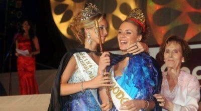 Godoy Cruz coron� a Agostina, la primera Reina departamental