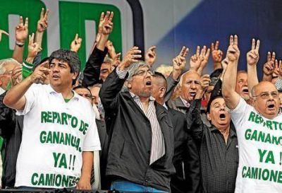 Moyano prepara un plan de lucha en alianza con otros sectores del sindicalismo