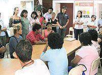 Incorporan discapacitados al programa Pro-Huerta Municipal 