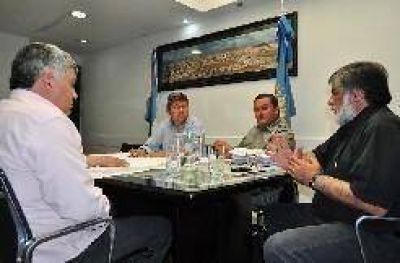 Buscan soluciones al problema del agua