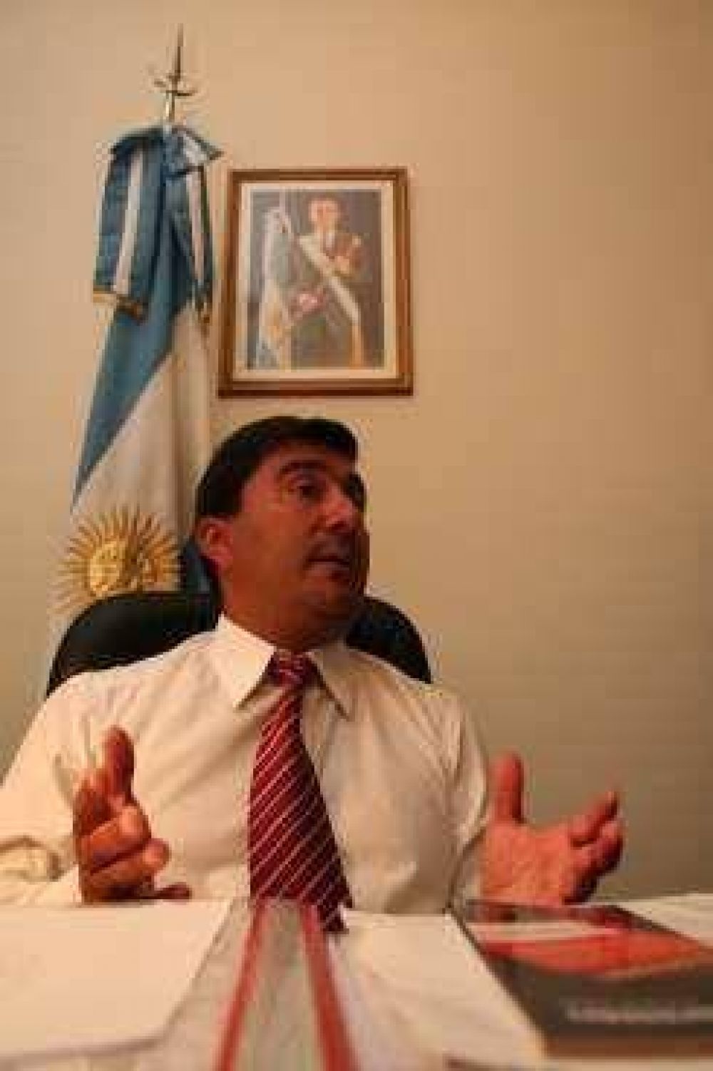 Basualdo e Ibarra se meten en puja por Ischigualasto