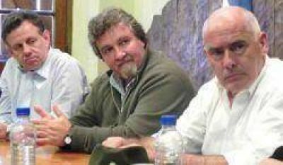 Meyer ratific� la idea de que no hay certezas de cuando retornan los vuelos a Bariloche