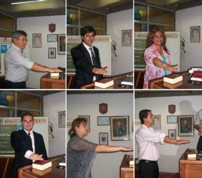 Asumieron los siete concejales 