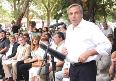 Sapag descart� la posibilidad de ir por su re reelecci�n en 2015