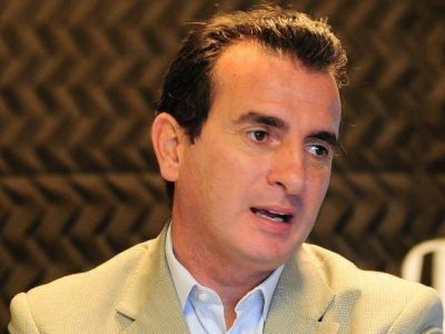 "Nadie se salva, todos estamos expuestos a la posibilidad de que nos roben", dijo el gobernador