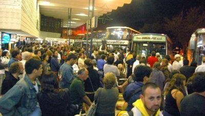Anuncian reformas en la Terminal para evitar el caos vehicular