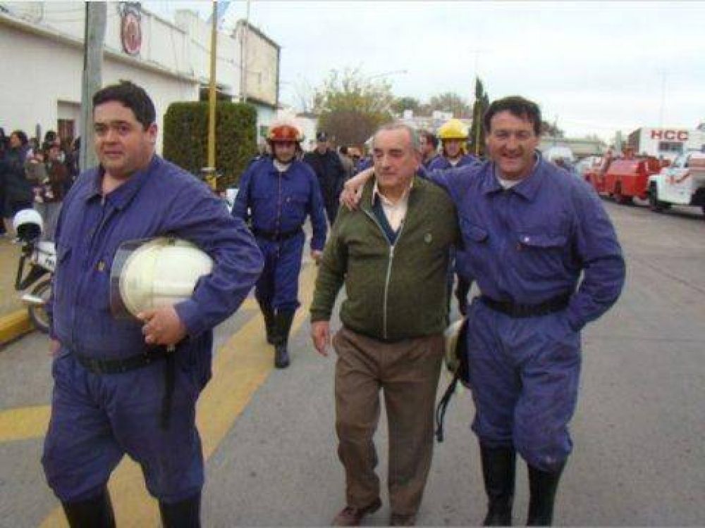 Juan Zoppo contin�a como presidente de la comisi�n de Bomberos Voluntarios