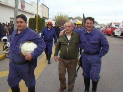 Juan Zoppo contin�a como presidente de la comisi�n de Bomberos Voluntarios