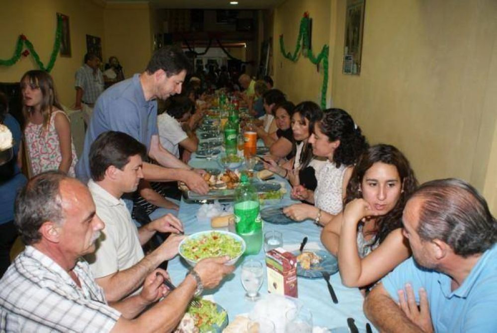 El partido Justicialista despidi� el a�o con una cena