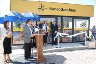  Banco San Juan inaugur� el cajero 81