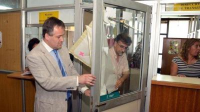 Mestre paga el SAC y demorar�a sueldos