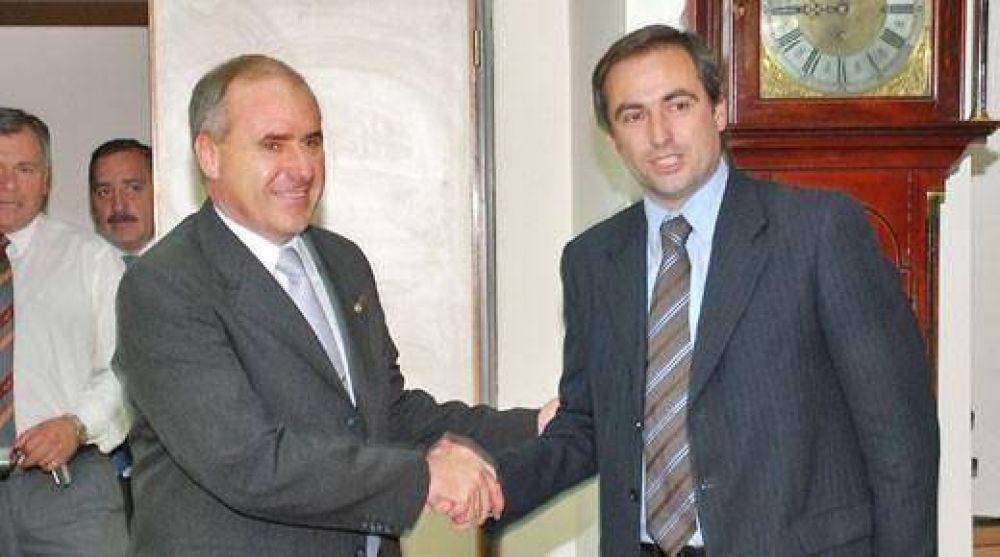 El jefe de la Polic�a recibi� al intendente cordob�s