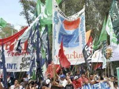Miles de vecinos y militantes vivieron el acto con emoci�n