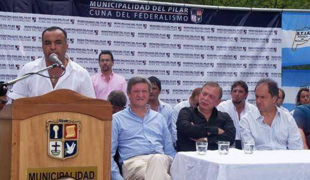 El gobierno defiende la eliminaci�n del �rea gremial