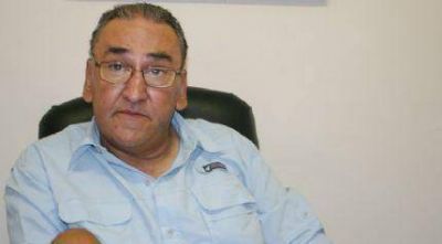 Juan Domingo Fern�ndez: El traslado de la nocturnidad a la Escollera Norte es un gran negociado de gente podrerosa.