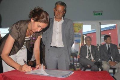En doce meses La Ciudad de La Punta contar� con una nueva escuela 