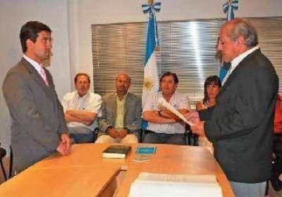 El intendente tom� juramento al Juez de Faltas