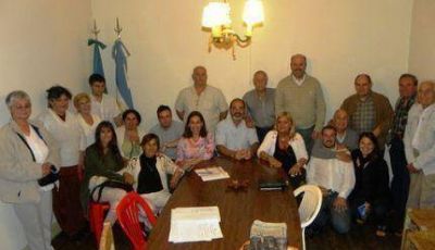 Una l�nea del radicalismo hizo una muy fuerte autocr�tica y eligi� nuevas autoridades