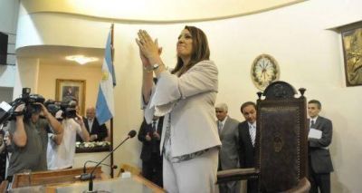 Asegurado desmiti� un acuerdo entre el socialismo y el PRO para posponer el debate por los superpoderes