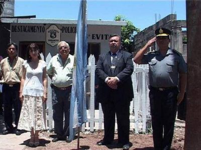 Se inaugur� destacamento policial en Caimancito