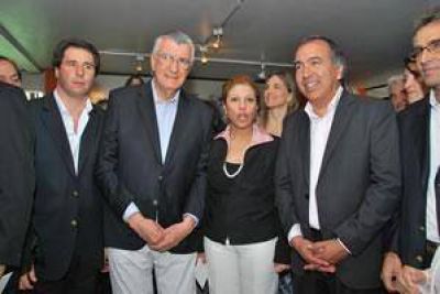  Turismo: Elizabeth Castillo es la nueva secretaria