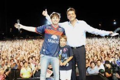 Axel e I�aki hicieron vibrar Tigre en las v�speras de Navidad