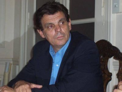 Agreden al subsecretario de Obras P�blicas
