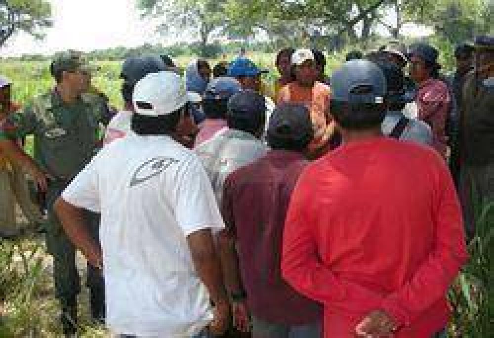 Abor�genes mantienen dos bloqueos sobre la 34