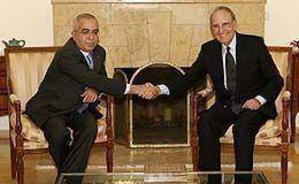 Peligra el alto el fuego en Gaza. Mitchell negocia para consolidar tregua 