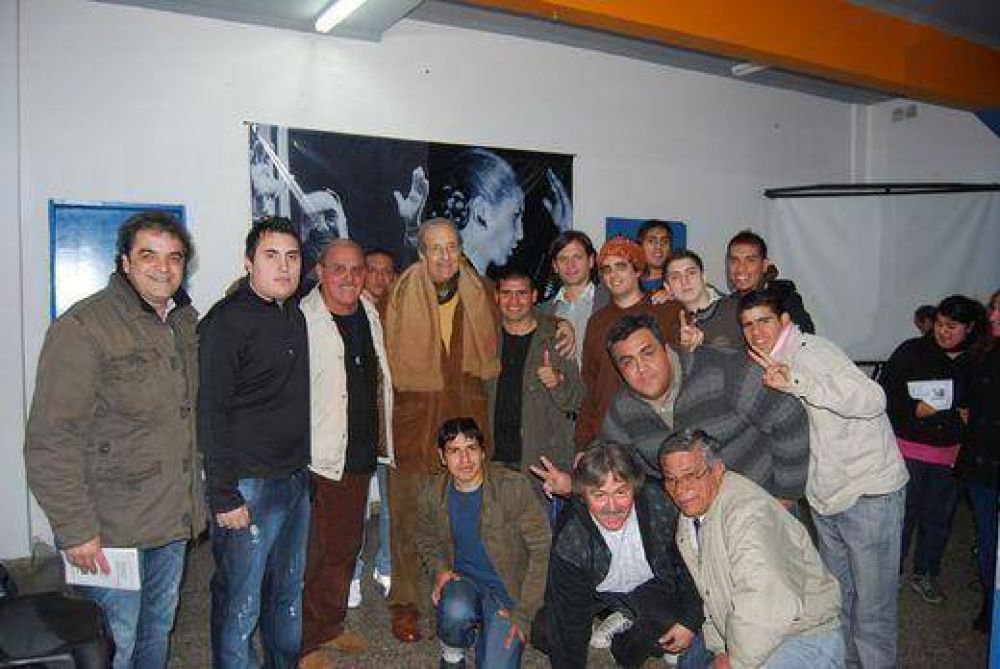 El desembarco de Hugo Curto junior