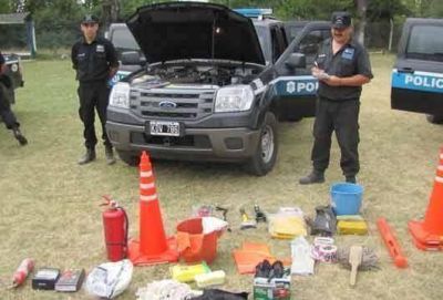 M�s equipamiento para los patrulleros municipales
