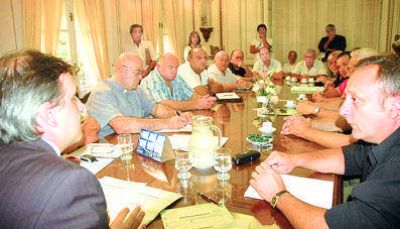 No se dar� marcha atr�s en el aumento impositivo 