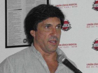 El concejal Mario Rodr�guez pide a Pulti que vete pol�mica Ordenanza