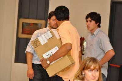 La C�mara Nacional Electoral acept� la apelaci�n de la mesa 162 y la mayor�a del PJ en Diputados qued� en suspenso