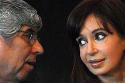 Hugo Moyano, "consternado" por la operaci�n de c�ncer de tiroides que tendr� Cristina Kirchner