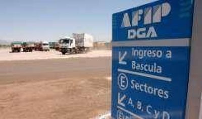 Se triplic� la exportaci�n local desde la nueva aduana