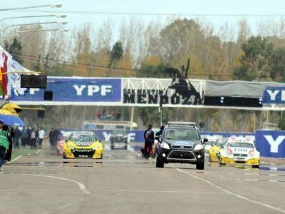 Mendoza forma parte del calendario 2012 del TC 2000