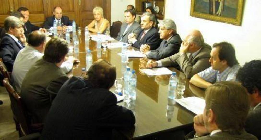 Es ley la creaci�n de cargos docentes