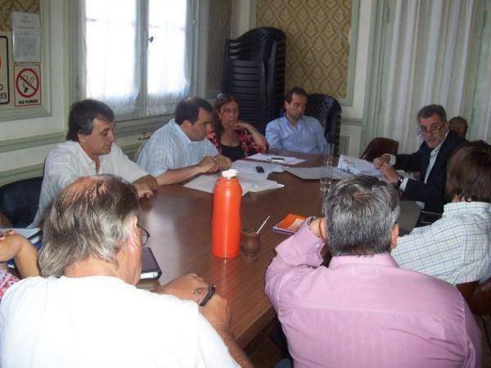 La CEZ pidi� nulidad del informe del OCEBA y una nueva auditor�a