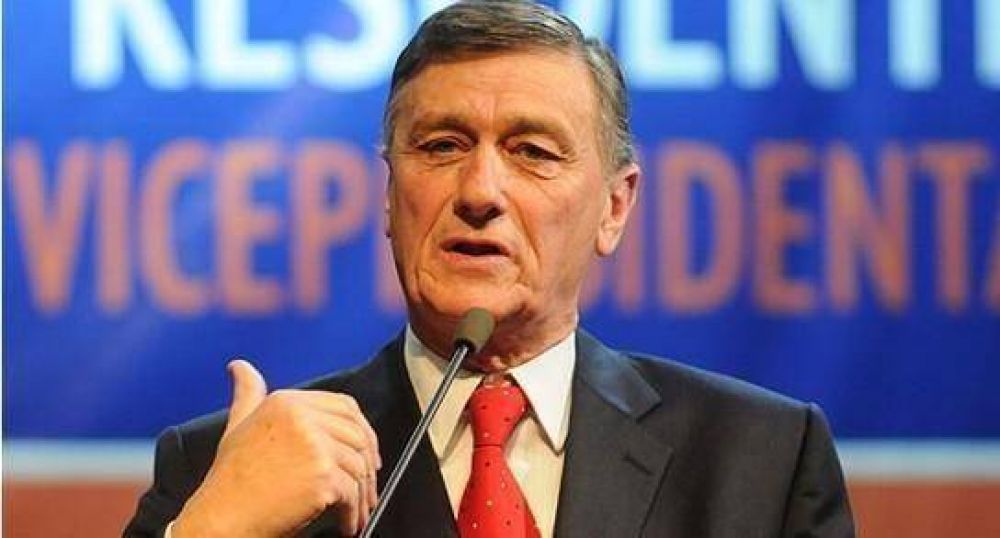 Binner: �se no es el camino"