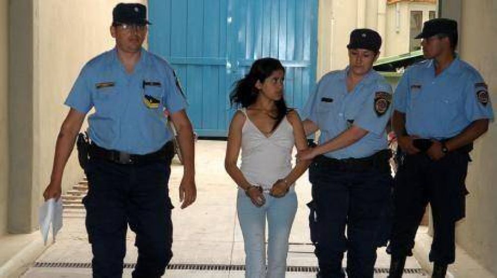 La madre del beb� muerto acusa a otra