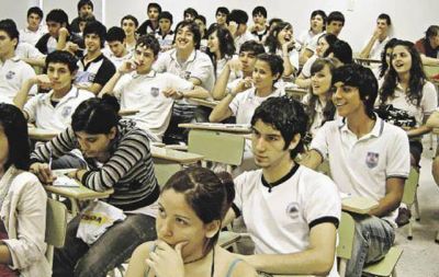 Por unanimidad, la Legislatura de C�rdoba aprob� el boleto estudiantil gratuito