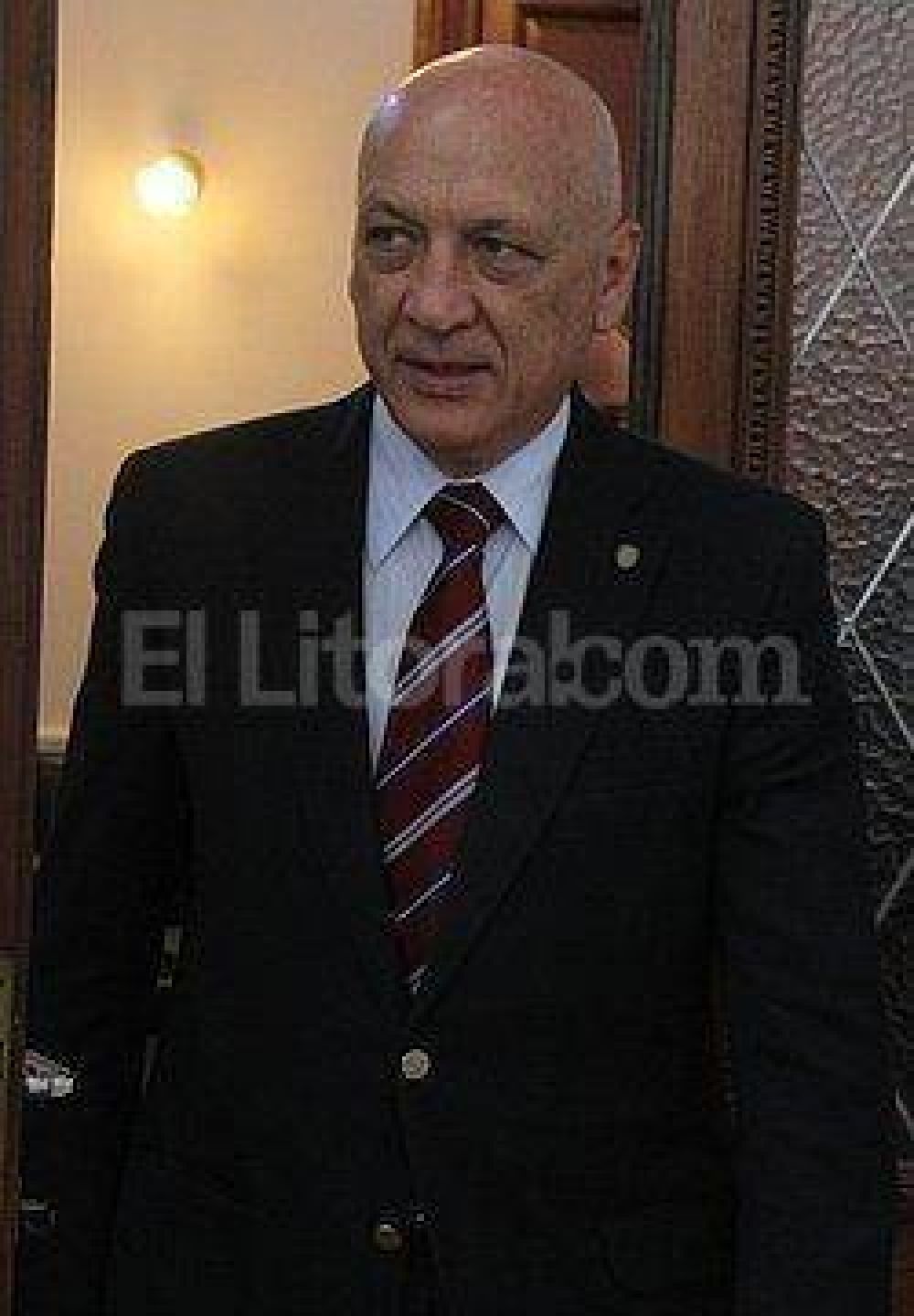 Santa Fe no adeuda y quiere tomar cr�ditos