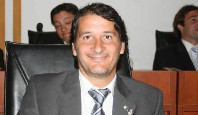 Oficialismo y oposici�n buscan acordar cambios a la tributaria